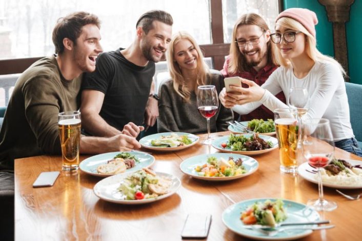 How Eating Out Can Improve Your Mental and Physical Well-Being Untitled design 2023 02 13T152612.837 - How Eating Out Can Improve Your Mental and Physical Well-Being